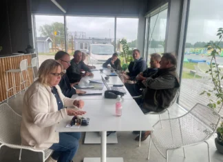 Kokkutuleku korraldusmeeskond kogunes Kamaris